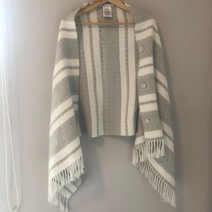 BGBGeneration Cape/Scarf